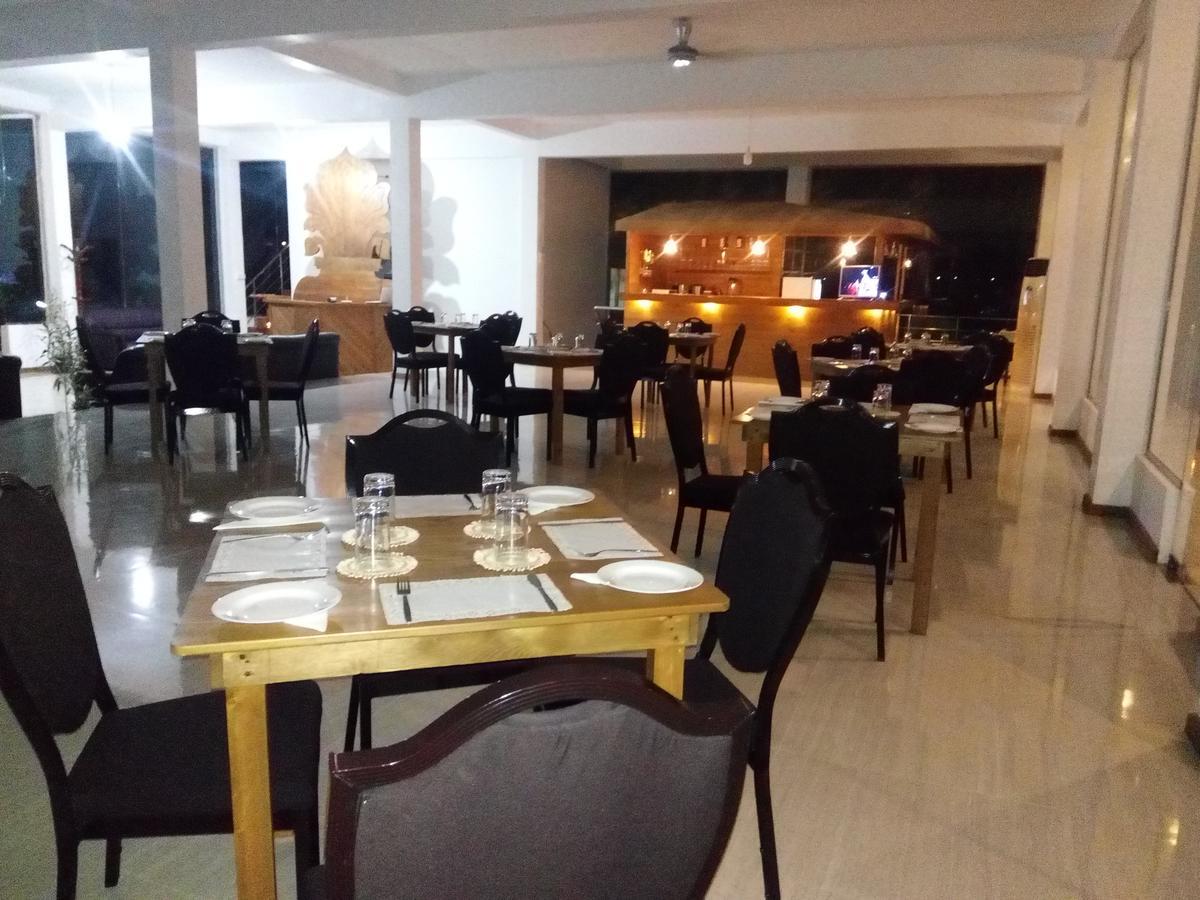 Ma Oya Retreat Pinnawala Пиннавела Экстерьер фото